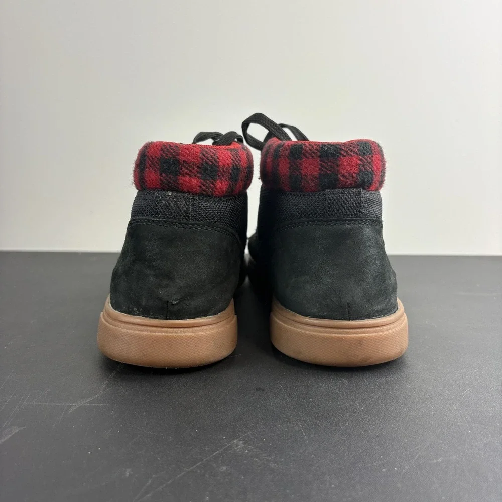 Timberland Groveton Chukka Boots Mens Size 9 Black Plaid Collar Gum Sole Shoes